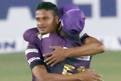 শরিফুল-নাসুমের জাদুতে মাহমুদুল্লাহদের হারাল চট্টগ্রাম