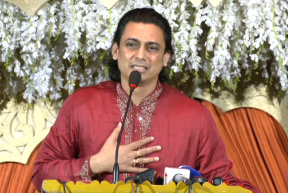 কাঁদতে কাঁদতে জায়েদ বললেন ‘আমি যে কত এতিম, বোঝাতে পারব না’