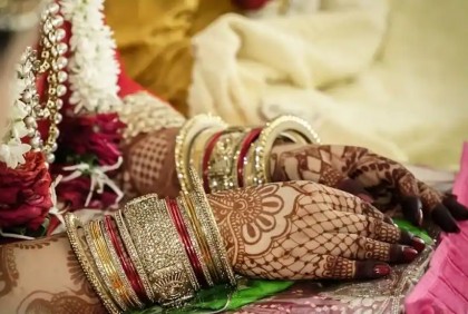 বিয়ের অনুষ্ঠানে নাচায় হবু বরের থাপ্পড়, ক্ষোভে কাজিনকে বিয়ে করলেন কনে!

