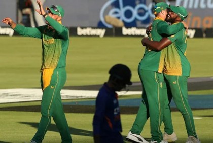 ভারতকে হোয়াইটওয়াশ করে দক্ষিণ আফ্রিকার রেকর্ড