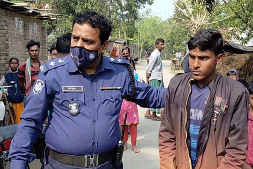 গাংনীতে মাদক ও বিস্ফোরকসহ আটক ১