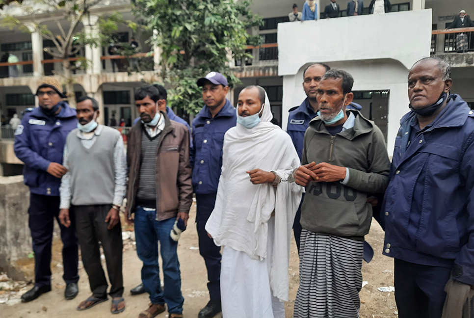 নারীকে অপহরণের পর হত্যা, মামলার ২০ বছর পর ৫ জনের মৃত্যুদণ্ড 