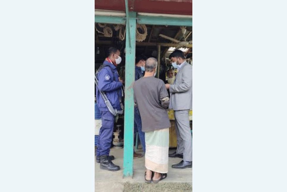 স্বাস্থ্যবিধি না মানায় রায়পুরায় ৭ জনকে জরিমানা