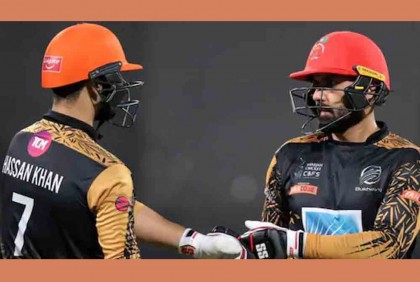 ছেলের সঙ্গে একই দলে বাবা, আফগান ক্রিকেটে বিরল ঘটনা!