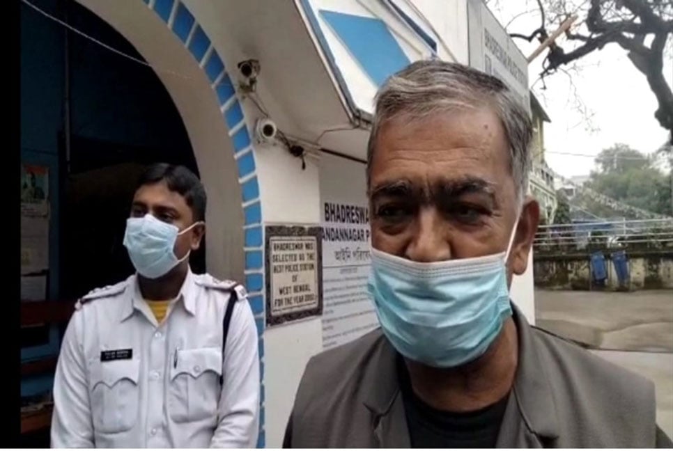 তীব্র শীতে গোসল নিয়ে ঝগড়া ডাক্তার দম্পতির, অতঃপর যে কাণ্ড করে বসলেন স্বামী!