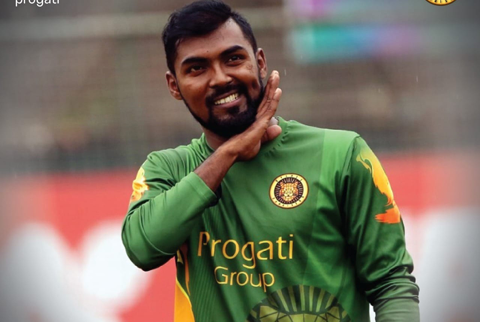 ঢাকাকে ৭ উইকেটে হারালো সিলেট, ম্যাচসেরা নাজমুল