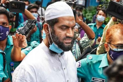 নারায়ণগঞ্জ আদালতে মামুনুল হক