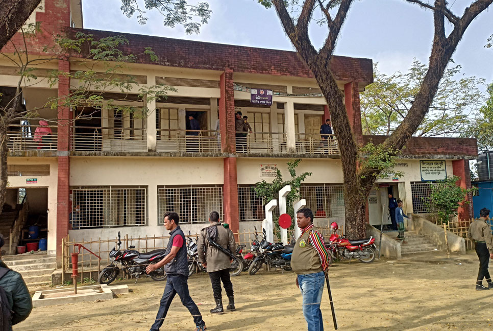 সুনামগঞ্জে উপ-নির্বাচনে ৫ ঘণ্টায় পড়লো একটি ভোট