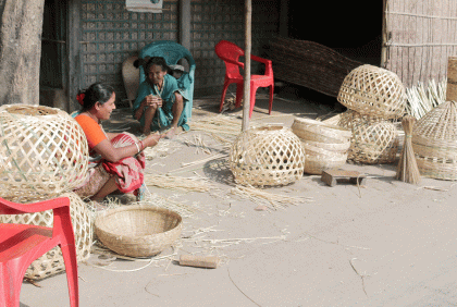 ভালো নেই তারা, কমেছে বাঁশের তৈরি পণ্যের চাহিদা 