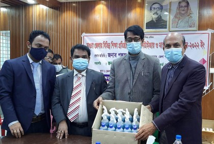 মাগুরায় ১৭০ শিক্ষাপ্রতিষ্ঠানে করোনা মোকাবিলা উপকরণ বিতরণ