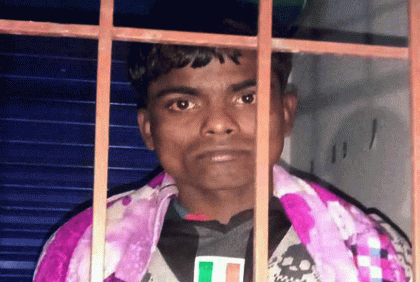 চিরিরবন্দরে ছিনতাইকারী আটক  