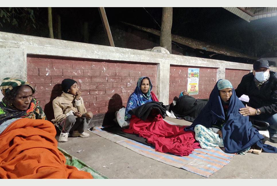 শ্রীমঙ্গলে শীতার্তদের মাঝে শীতবস্ত্র বিতরণ