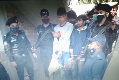 ধর্ষণের পর হত্যার শিকার তরুণীর খণ্ডিত মস্তক উদ্ধার, গ্রেফতার ২