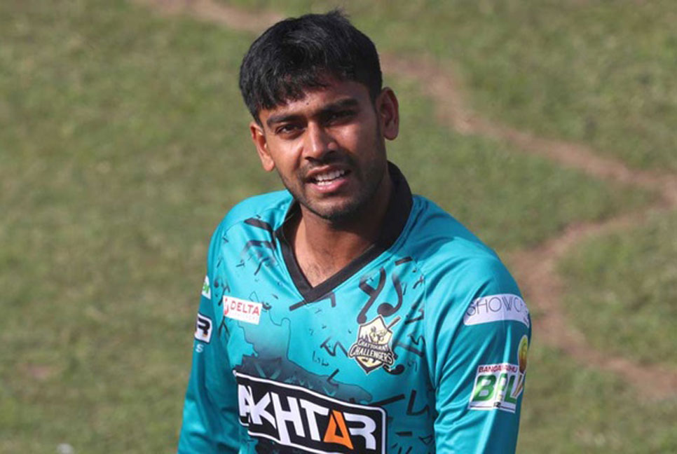দিনভর নাটকীয়তার পর অবশেষে যা বললেন মিরাজ