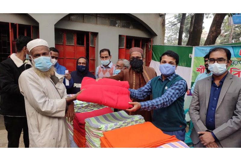 শ্রীমঙ্গলে শীতার্ত মানুষের মাঝে শীতবস্ত্র বিতরণ