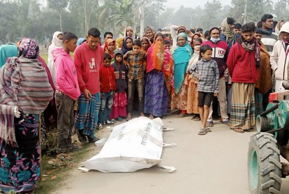 জামালপুরে বাস-সিএনজির সংঘর্ষে যুবক নিহত 
