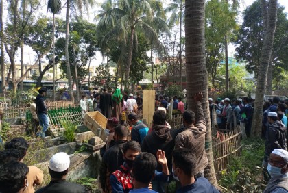 রাবি শিক্ষার্থী হিমেলের দাফন সম্পন্ন