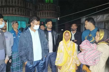মায়ের কোলে ফিরল বিক্রি হওয়া সেই নবজাতক