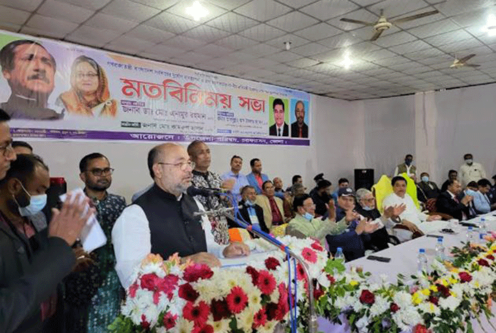 'শেখ হাসিনার নেতৃত্বে বাংলাদেশ এগিয়ে যাবে'