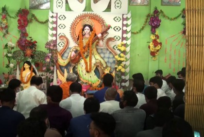 গোপালগঞ্জে নানা আয়োজনে সরস্বতী পূজা উদযাপিত
