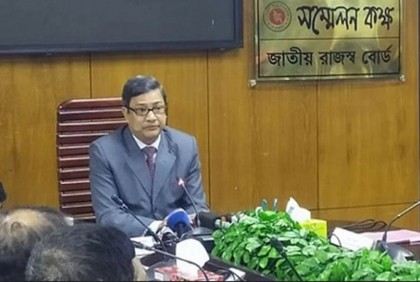 আগামী বাজেটে স্বর্ণ আমদানি সহজ হচ্ছে: এনবিআর চেয়ারম্যান