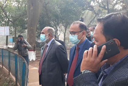 আকস্মিক জাতীয় চিড়িয়াখানা পরিদর্শনে প্রাণিসম্পদ মন্ত্রী