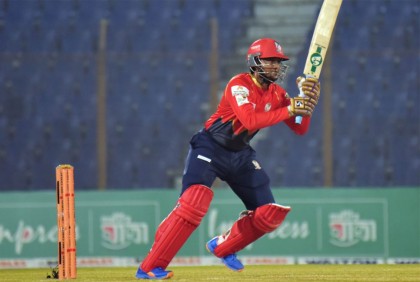 সাকিবের ফিফটি, কুমিল্লাকে ১৫৬ রানের টার্গেট দিল বরিশাল 