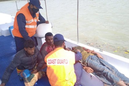 বঙ্গোপসাগরে আরো দুই জেলের লাশ উদ্ধার, এখনো নিখোঁজ ৭