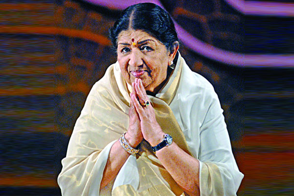 টানা ১৫ দিন বাজবে তাঁর গান