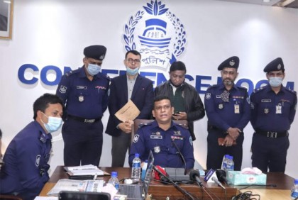 সন্তানকে ধর্ষণের অভিযোগে মায়ের মামলা, বাবা আটক