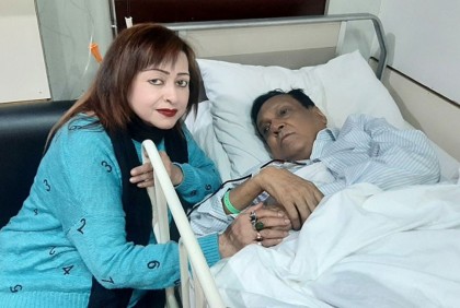 হাসপাতালে প্রযোজক-পরিচালক আজিজুর রহমান