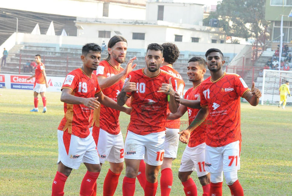 রবিনহোর গোলে জয় পেল বসুন্ধরা কিংস