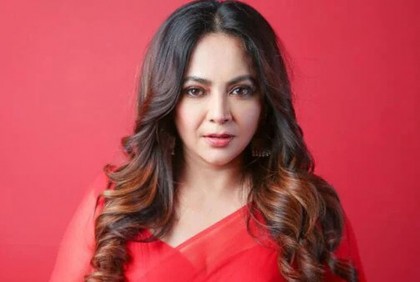 ভালোবাসা দিবসে শ্রীলেখার বাড়িতে উপহার পাঠাল অজ্ঞাত প্রেমিক!