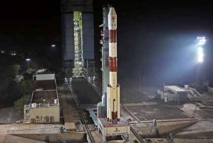 কক্ষপথে ৩টি স্যাটেলাইট পাঠাল ভারত