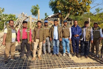 টেকনাফে অবৈধ স্থাপনা উচ্ছেদ