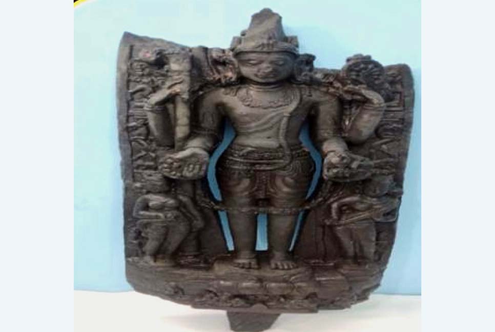 কষ্টি পাথরের দুটি মূর্তি উদ্ধার