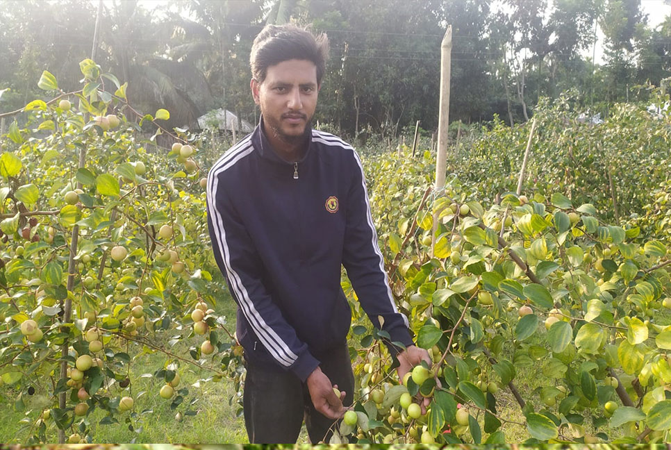 ইউটিউবে দেখা ‘বল সুন্দরী’ই বদলে দিলো নড়াইলের রাকিবের ভাগ্য!