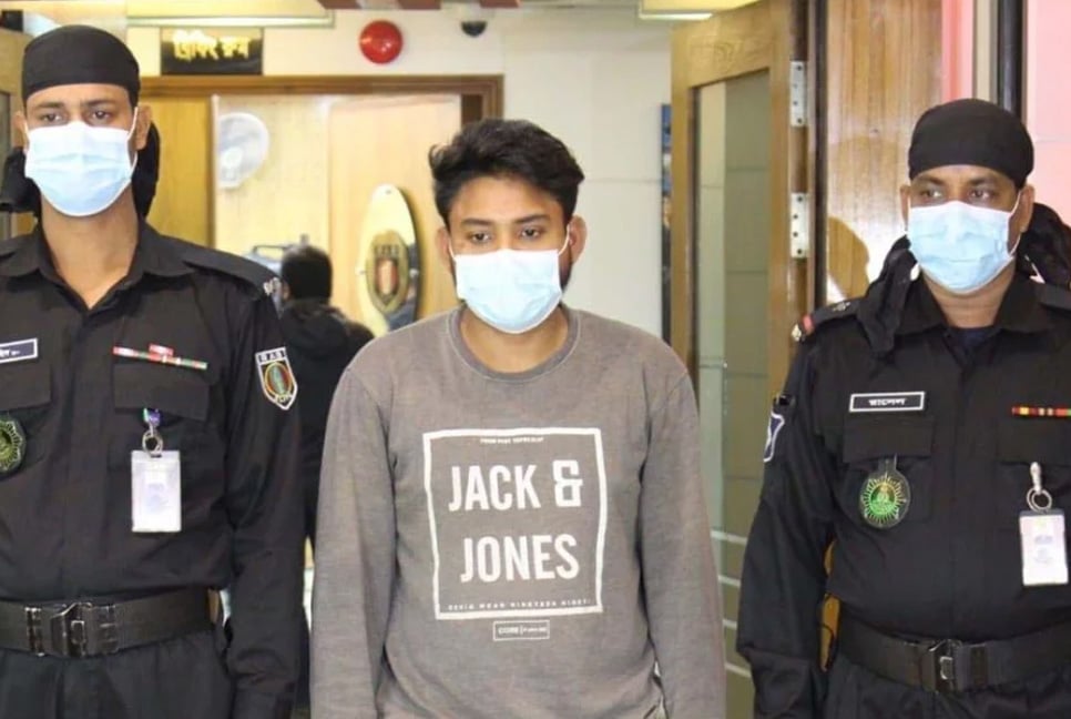 তরুণীকে ৪ দিন আটকে ধর্ষণ : গ্রেফতার তিনজন রিমান্ডে

