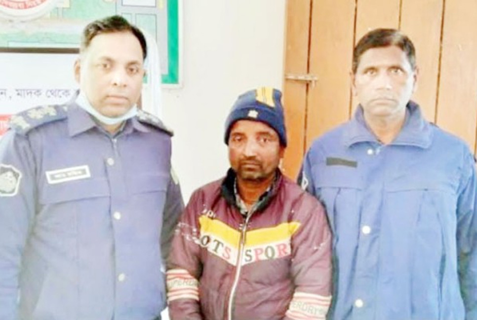 ভালোবাসা দিবসে কিশোরীকে ধর্ষণ, যুবক গ্রেফতার


