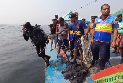 লঞ্চের ধাক্কায় বাল্কহেড ডুবি, সন্ধান মেলেনি নিখোঁজ শ্রমিকের