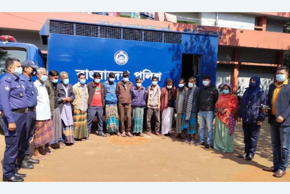 বিরামপুরে মাদক বিরোধী অভিযানে আটক ১৪ 