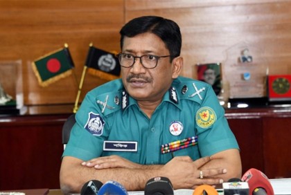 রাত থেকে ঢাবি এলাকার হোটেল-মেসে তল্লাশি