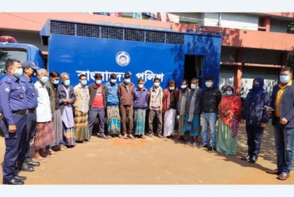বিরামপুরে মাদক বিরোধী অভিযানে আটক ১৪ 