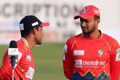 সাকিবই বিপিএলের সেরা একাদশের অধিনায়ক!