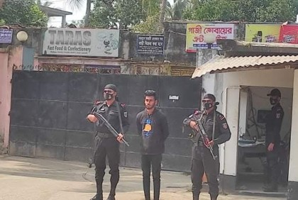 কুমিল্লায় ৬ যাত্রী নিহতের ঘটনায় সেই ট্রাকচালক গ্রেফতার