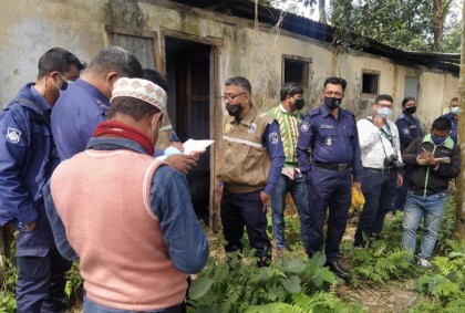 রংপুরে পরিত্যক্ত ভবন 
থেকে নারীর লাশ উদ্ধার