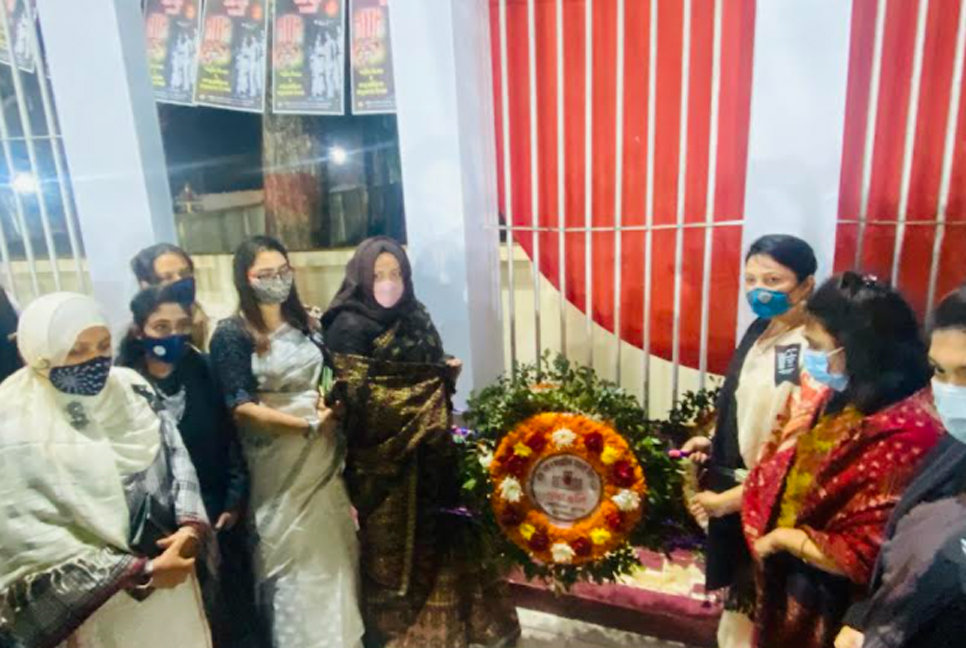 বাগেরহাটে ভাষা শহীদদের প্রতি সর্বস্তরের মানুষের শ্রদ্ধা