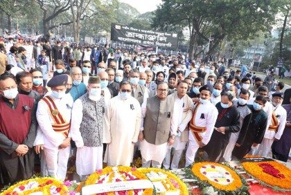 সর্বোচ্চ আদালতের রায় বাংলায় লেখা শুরু হয়েছে: প্রধান বিচারপতি