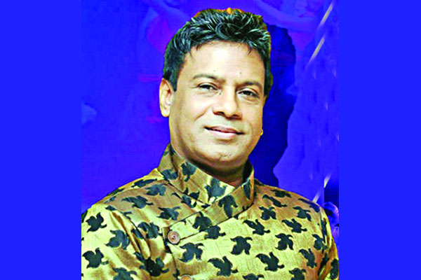 ইন্ডিয়া হাউসে হিরুর নৃত্যসন্ধ্যা