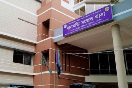 কার্নিশ থেকে ৩ কিশোরীর লাফ দেওয়ার প্রস্তুতি দেখে ৯৯৯-এ কল, অতঃপর...! 